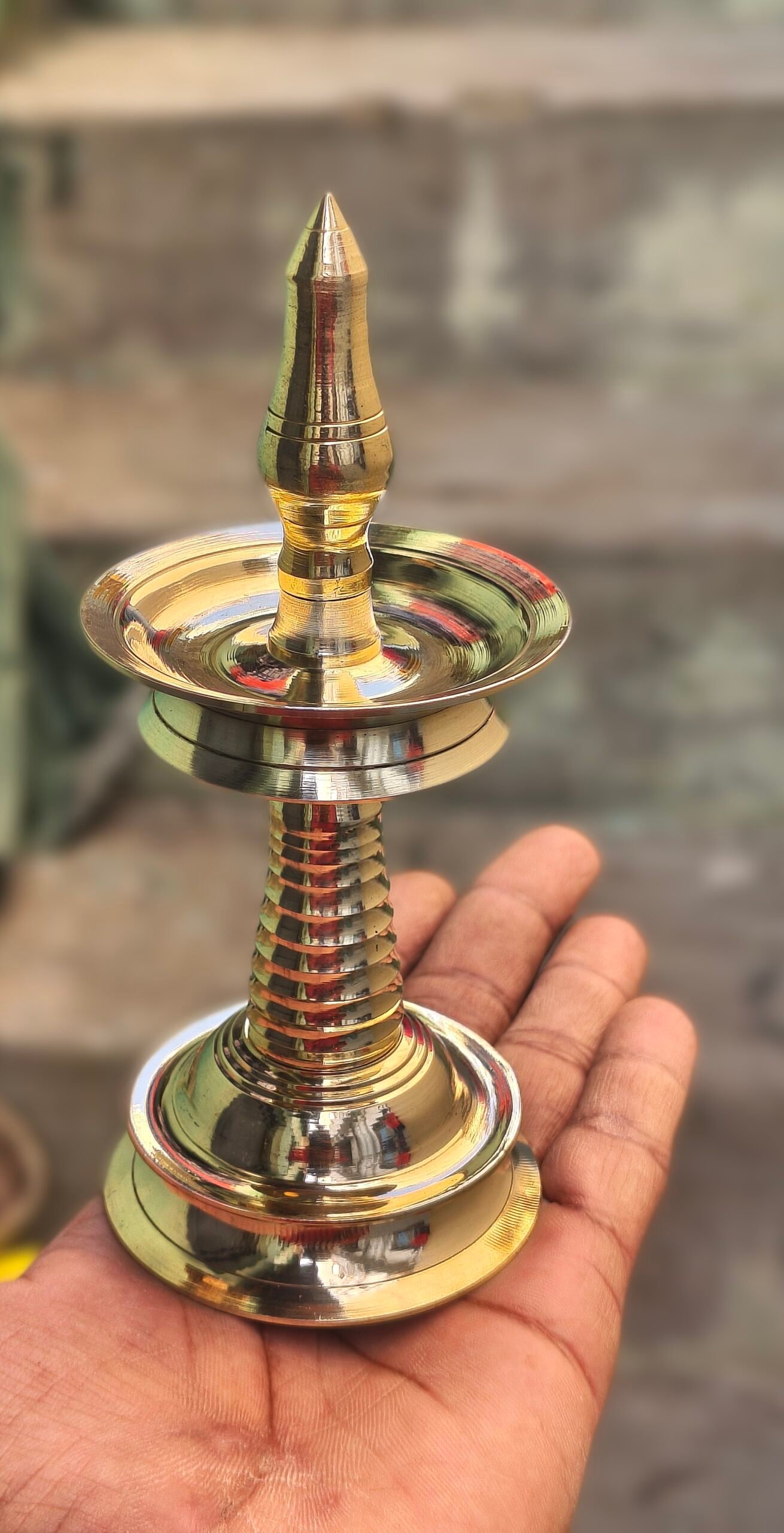 Kerala Kuthu Vilakku – Small Size 6 Inch Brass Oil Lamp | Symbol of Divine Light & Prosperity - Image 3